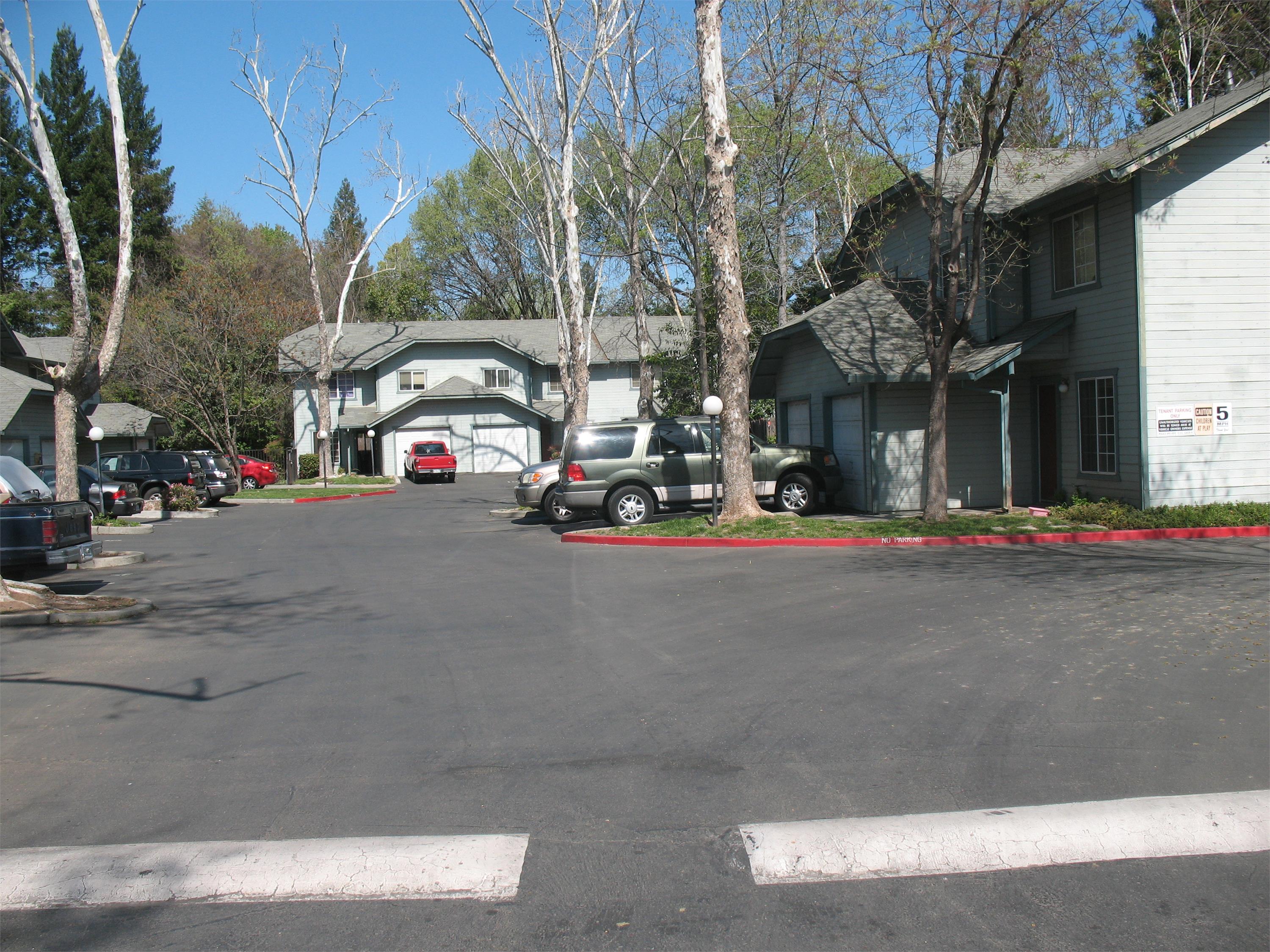 1880 Humboldt Road - 19